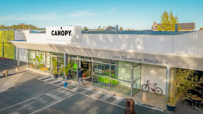 Relais d'Information Touristique "L'Escale des Voyageurs" - Canopy