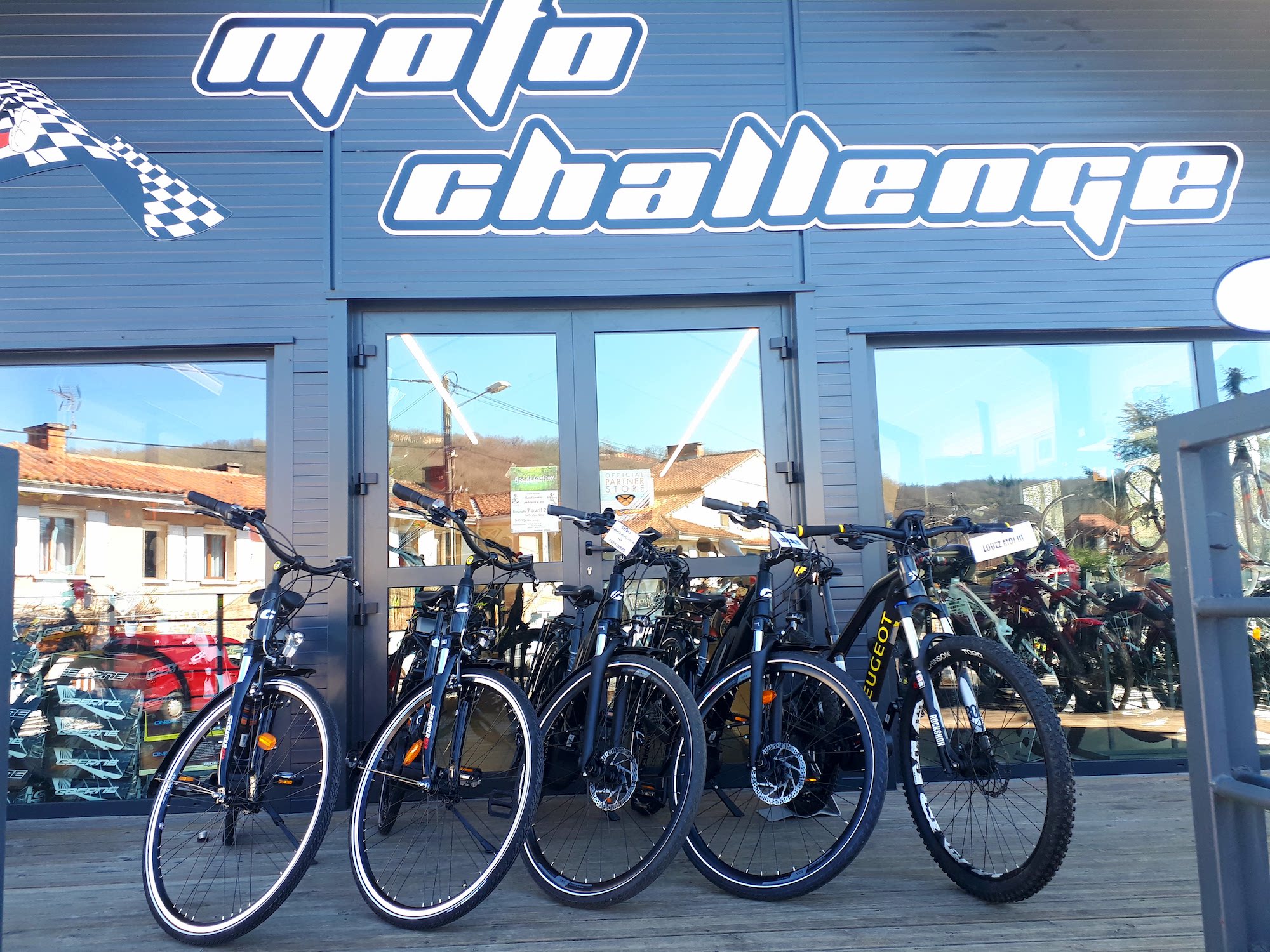 Moto Challenge & Cycles  France Occitanie Lot Figeac 46100