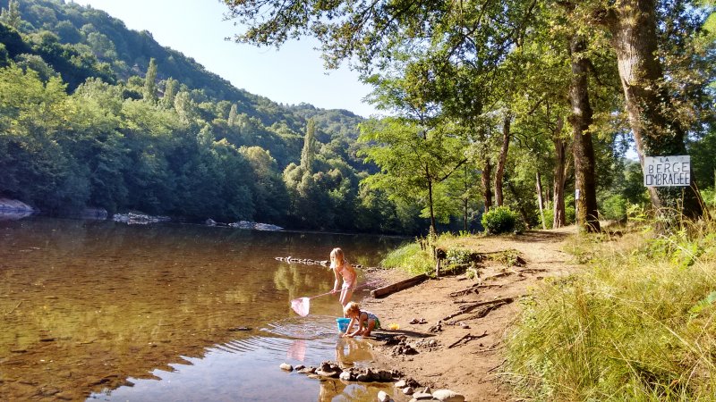 Aire naturelle La Berge Ombragée