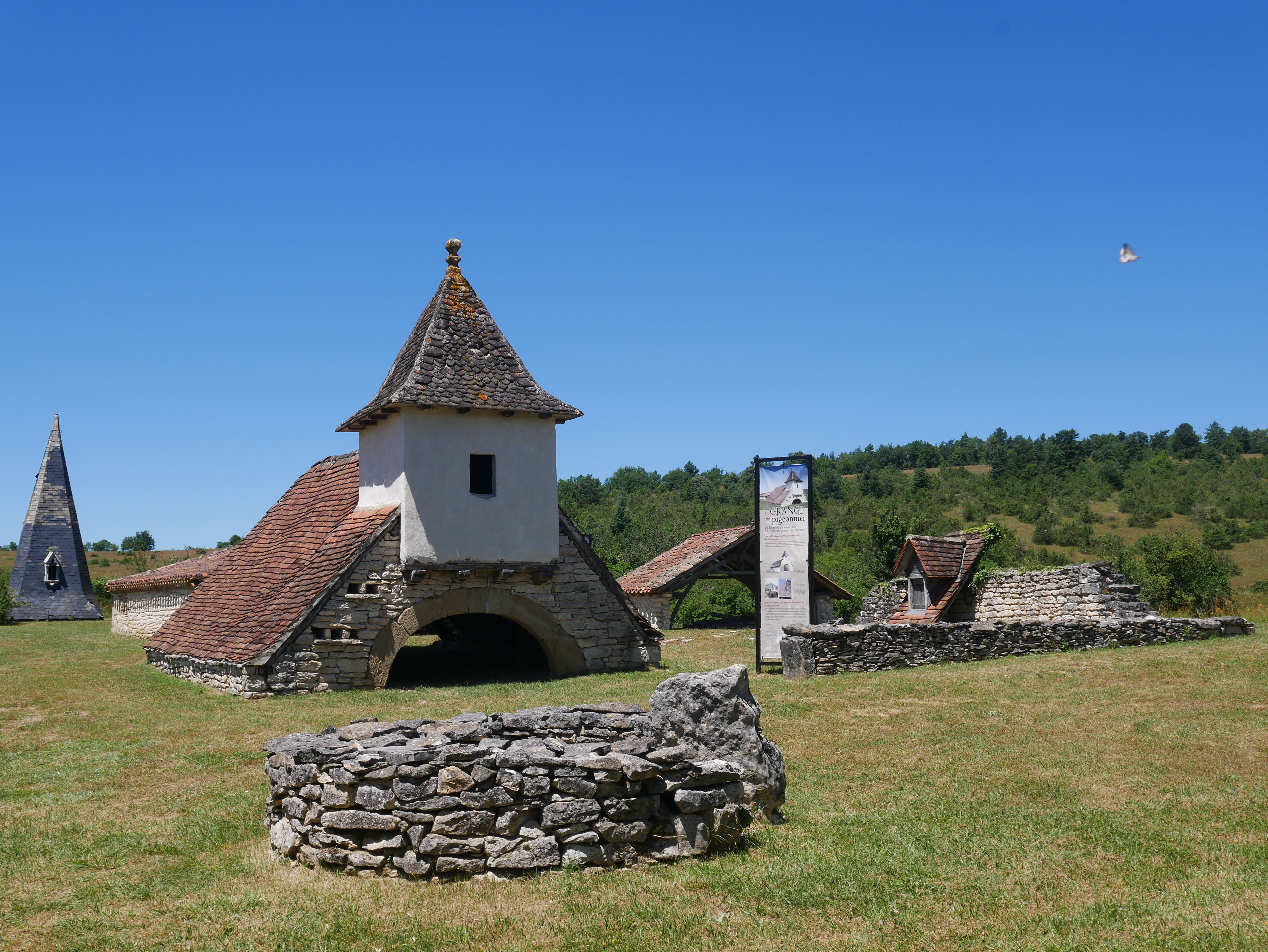 L'histoire de l'écomusée de Cuzals : du hameau au château null France null null null null