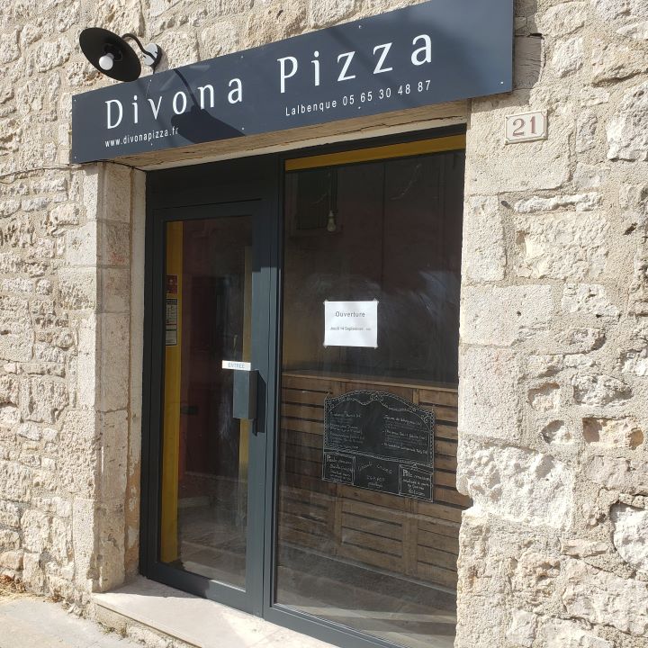 Divona Pizza null France null null null null