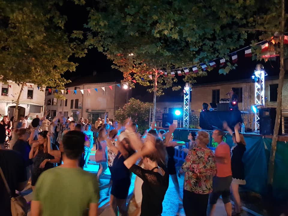 Repas et Feu d'Artifice à Labastide-Murat : Feu d'artifice ANNULÉ, Repas MAINTENU