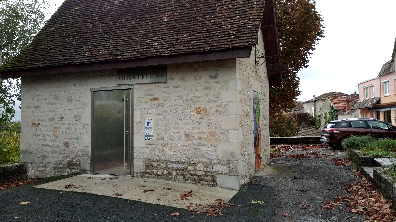 Toilettes publiques