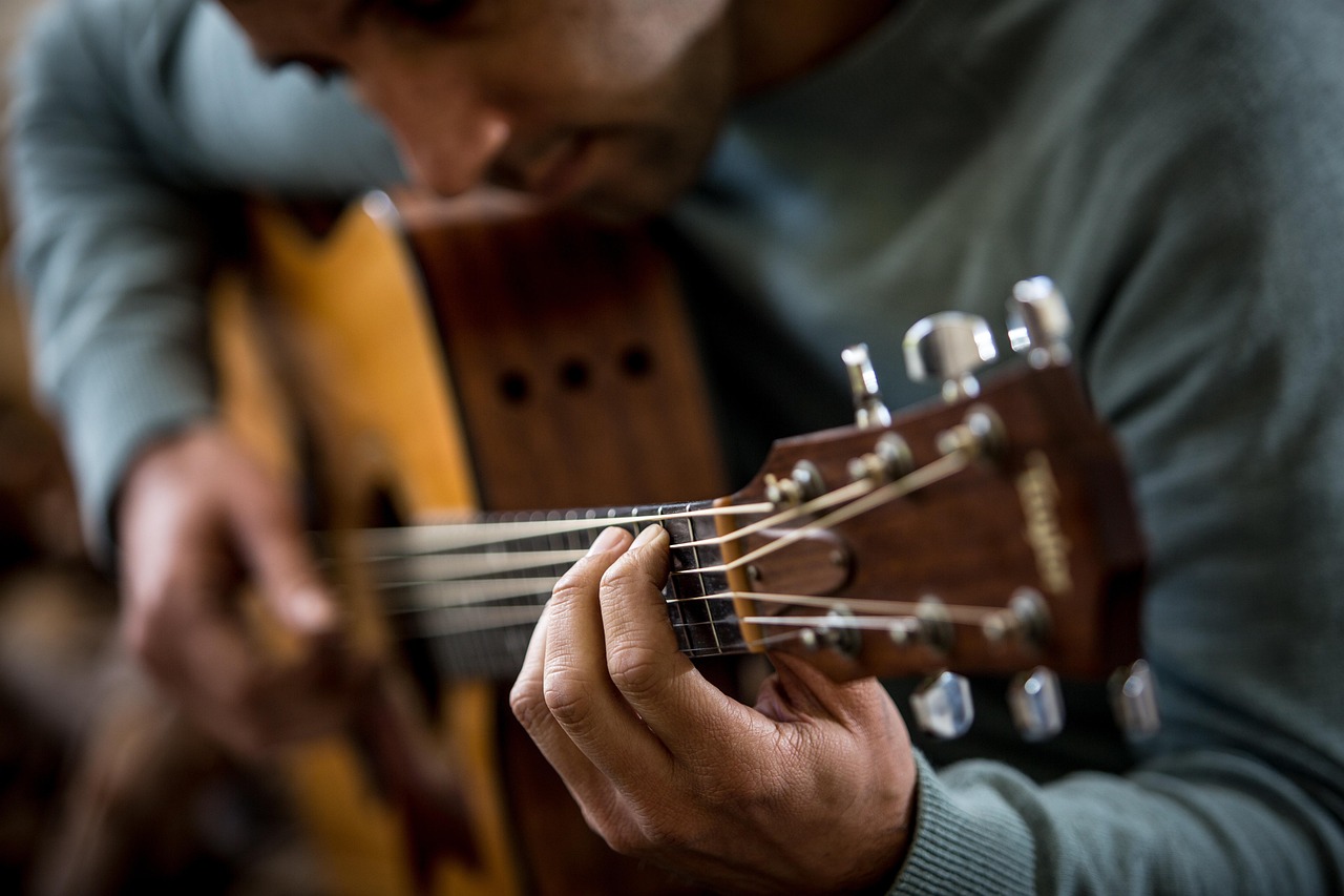 guitar-5043613_1280
