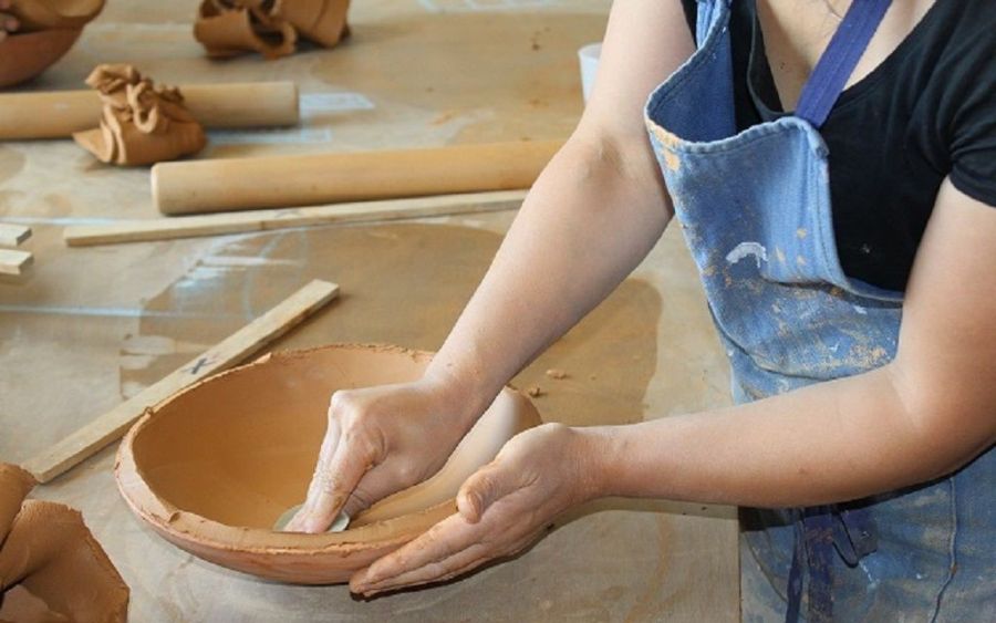 Atelier de poterie à l'Arrosoir Figeac  France Occitanie Lot Figeac 46100