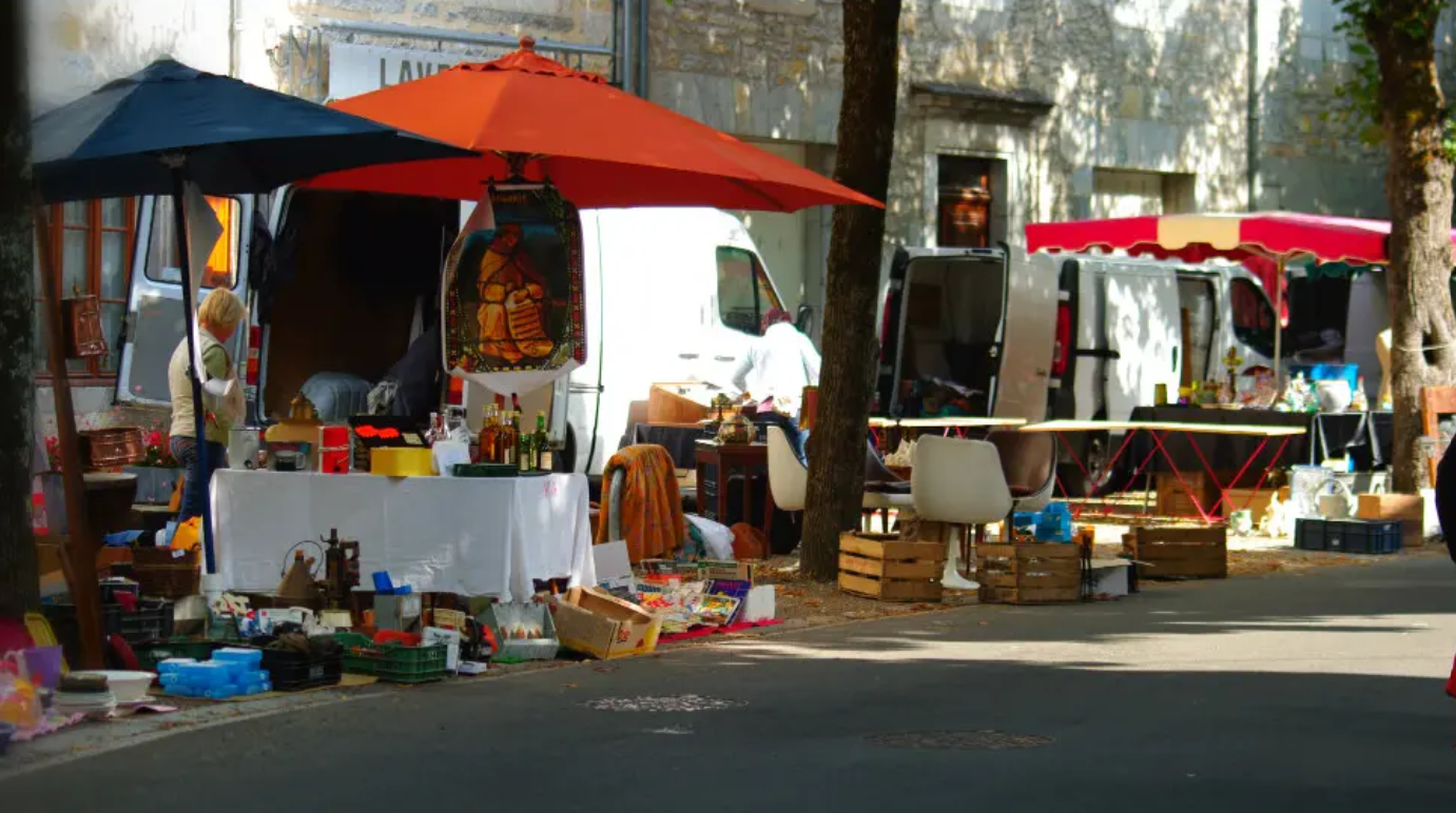 Figeac : Vide-greniers Brocante à Cajarc