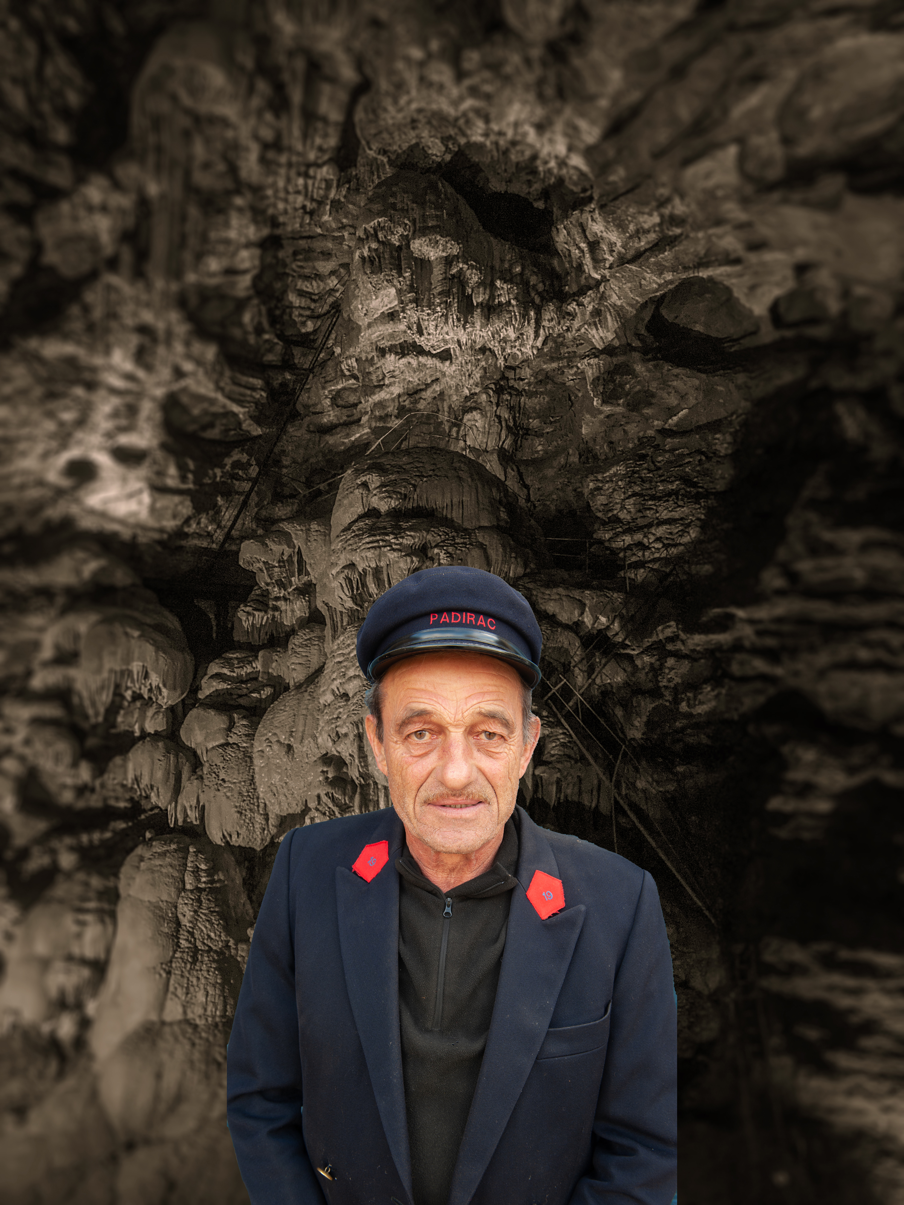 Figeac : Exposition de photographies - Les anciens guides paysans du Gouffre de Padirac
