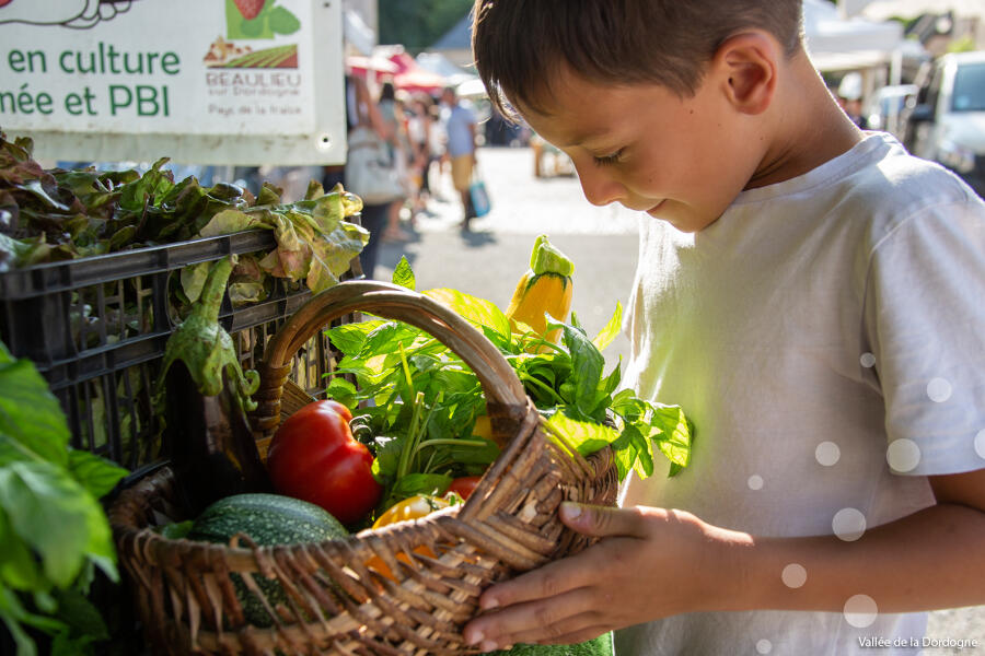 Figeac : Marché festif de Clayrac