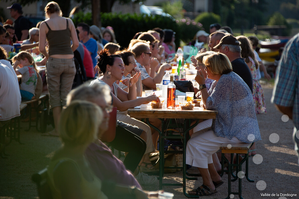 Figeac : Marché  nocturne et gourmand à Gramat