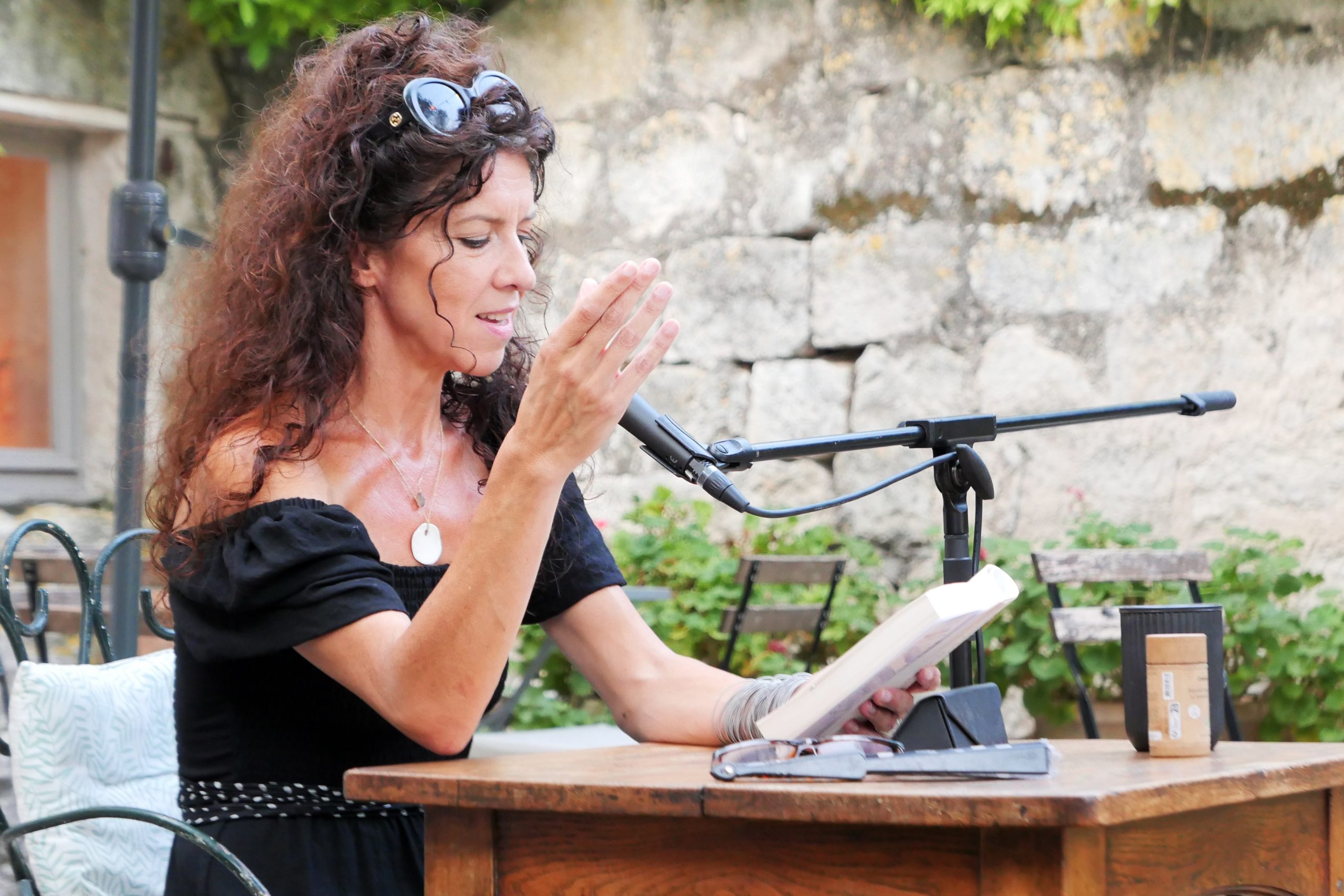 Figeac : Lecture à voix nue avec Elizabeth Masse