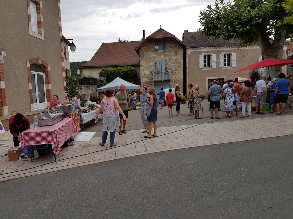 Figeac : Marché Gourmand à Saint-Pierre-Toirac