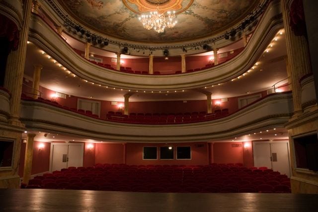 Figeac : Visite guidée : Cahors, le théâtre à l'Italienne